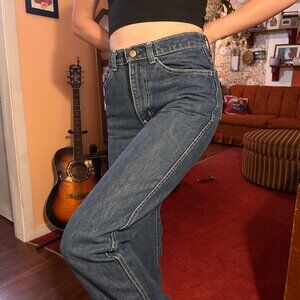 1980s GWG 100% cotton mid rise straight leg slim blue jeans - made in Canada!